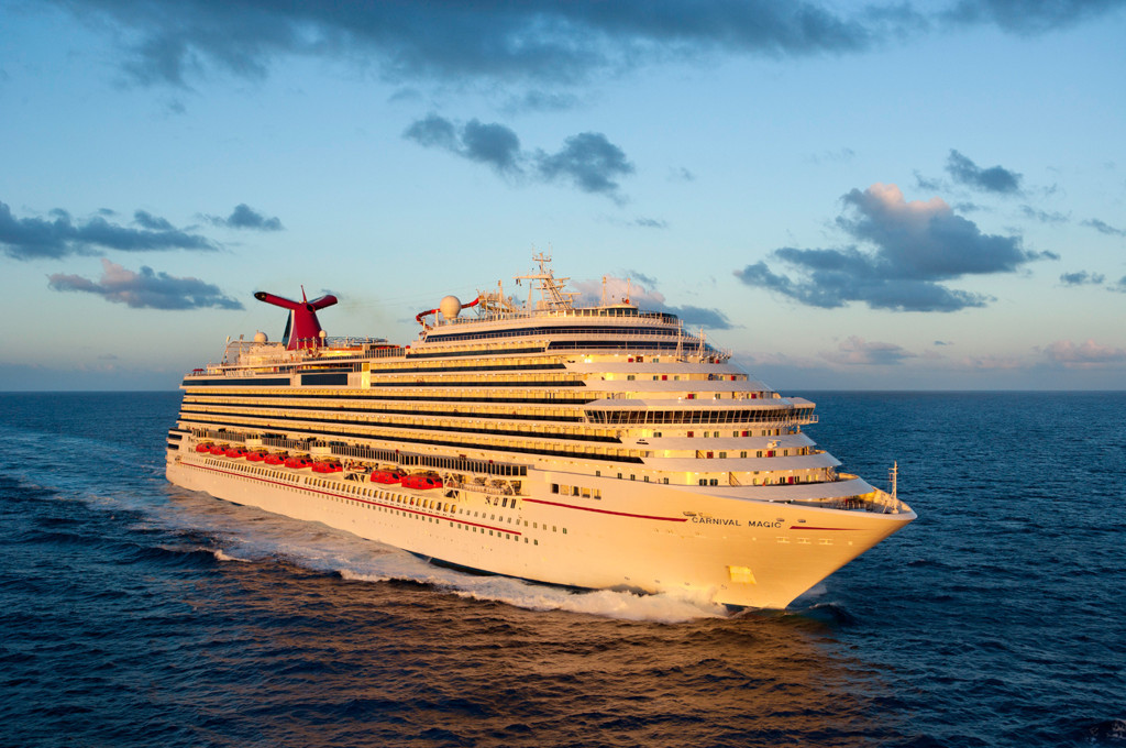 Carnival Liberty лайнер