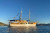 Bild des jeweiligen Schiffs auf dem Wasser