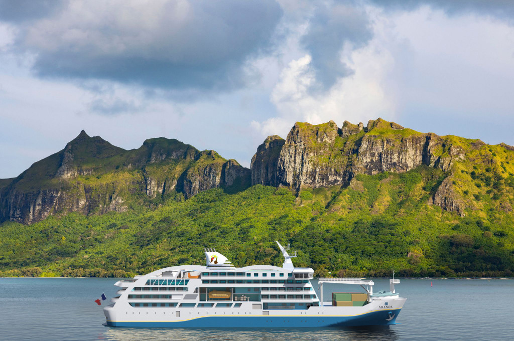 Bild des jeweiligen Schiffs auf dem Wasser