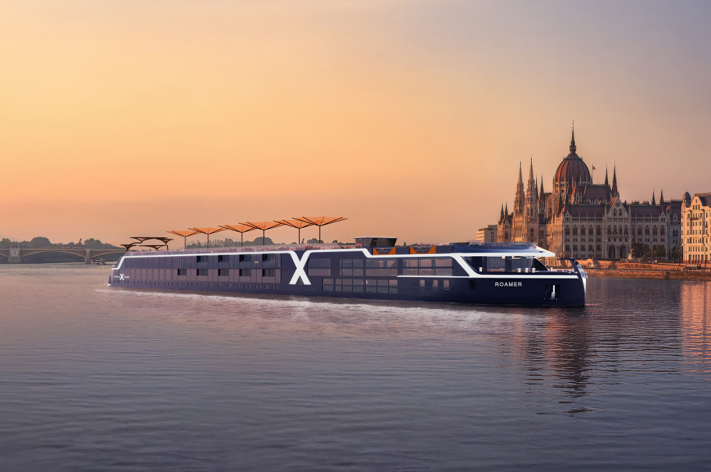 Bild des jeweiligen Schiffs auf dem Wasser